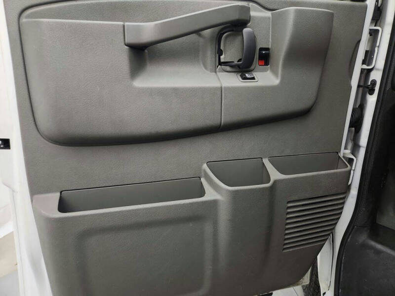 2019 GMC Savana 2500