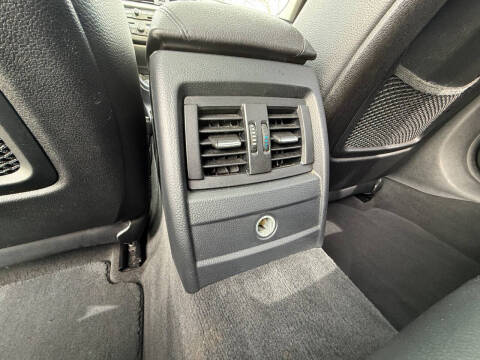 2013 BMW 3 Series 328i