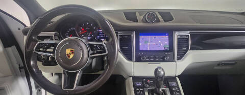 2017 Porsche Macan GTS