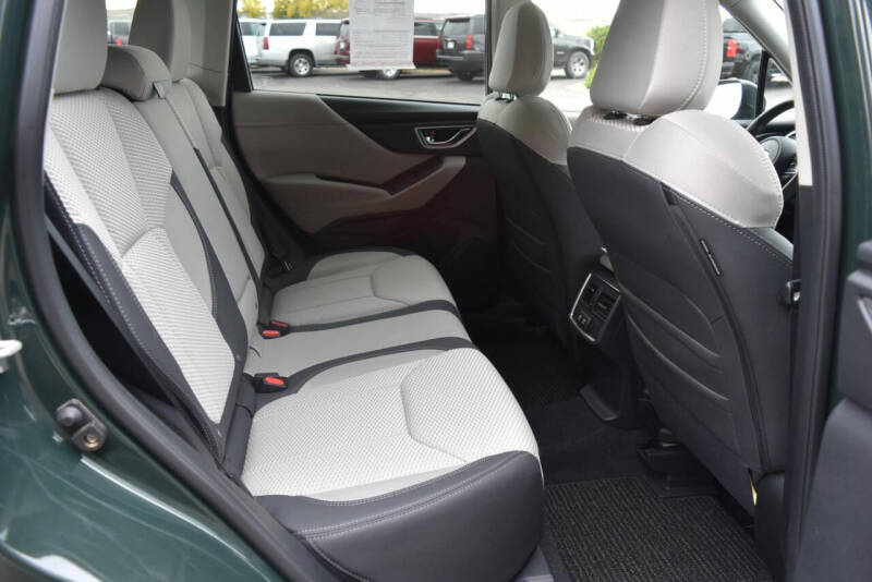 2024 Subaru Forester Premium