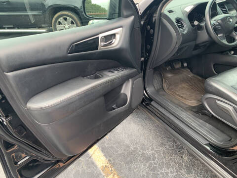 2013 Nissan Pathfinder Platinum