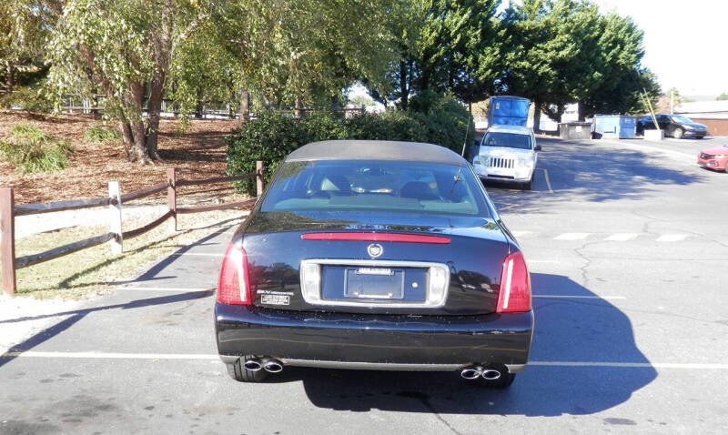 2003 Cadillac Limousine