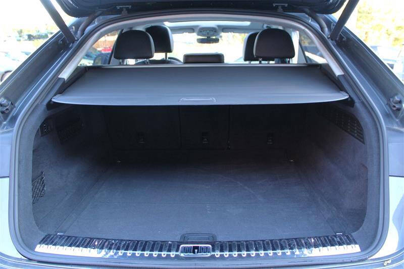 2020 Audi Q8 quattro Prestige 55 TFSI