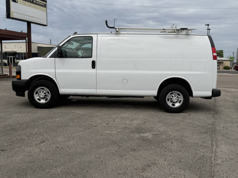 2020 Chevrolet Express 2500