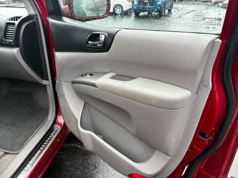 2007 Hyundai Entourage