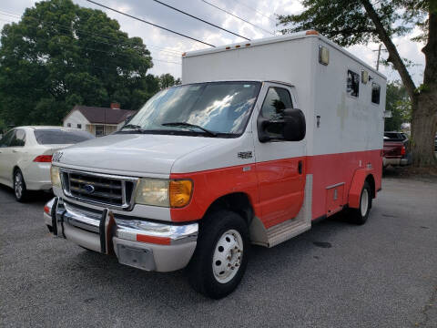 2003 Ford E-Series Chassis for sale at M & A Motors LLC in Marietta GA