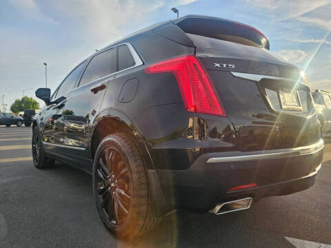 2017 Cadillac XT5 Premium Luxury