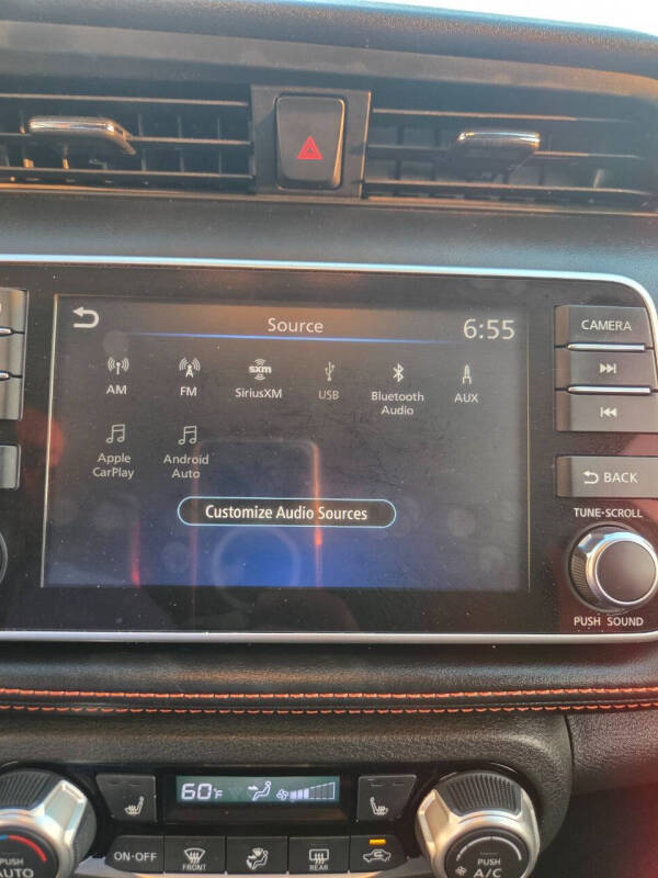 2020 Nissan Kicks SR