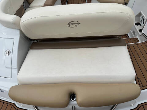 2013 Crownline E260 XS