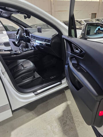 2017 Audi Q7 3.0T quattro Premium Plus