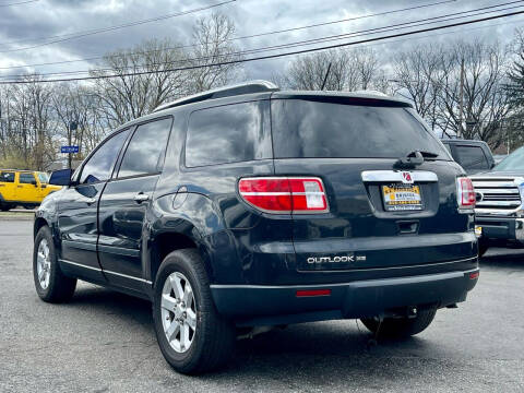 2007 Saturn Outlook XE