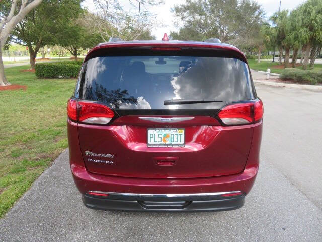 2020 Chrysler Pacifica Touring L Plus