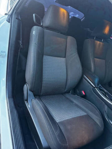2020 Dodge Challenger SXT