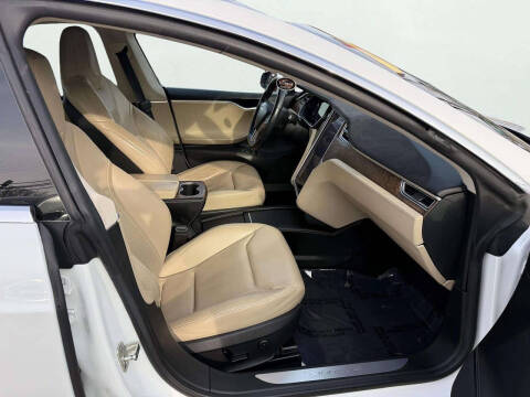 2016 Tesla Model S 75D