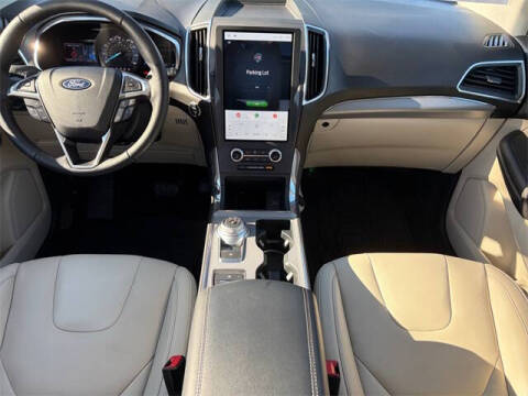 2021 Ford Edge Titanium