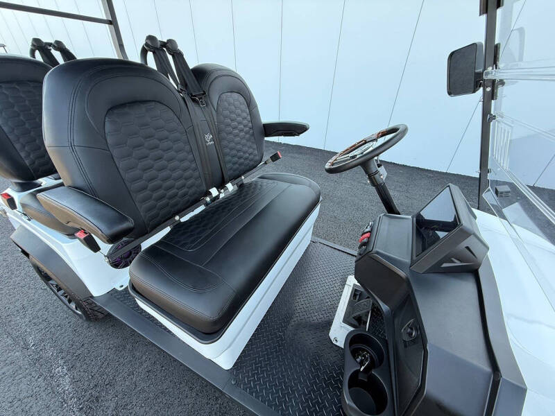2026 ROYAL   F-Series