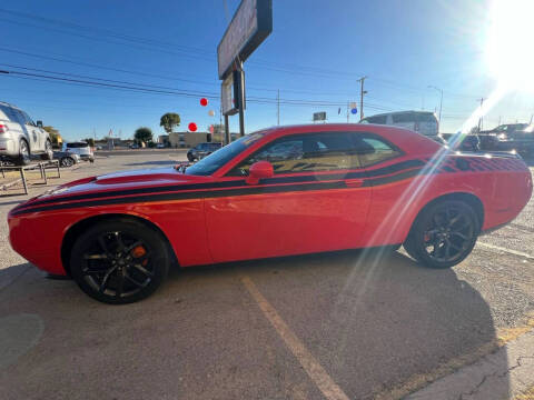 2022 Dodge Challenger SXT