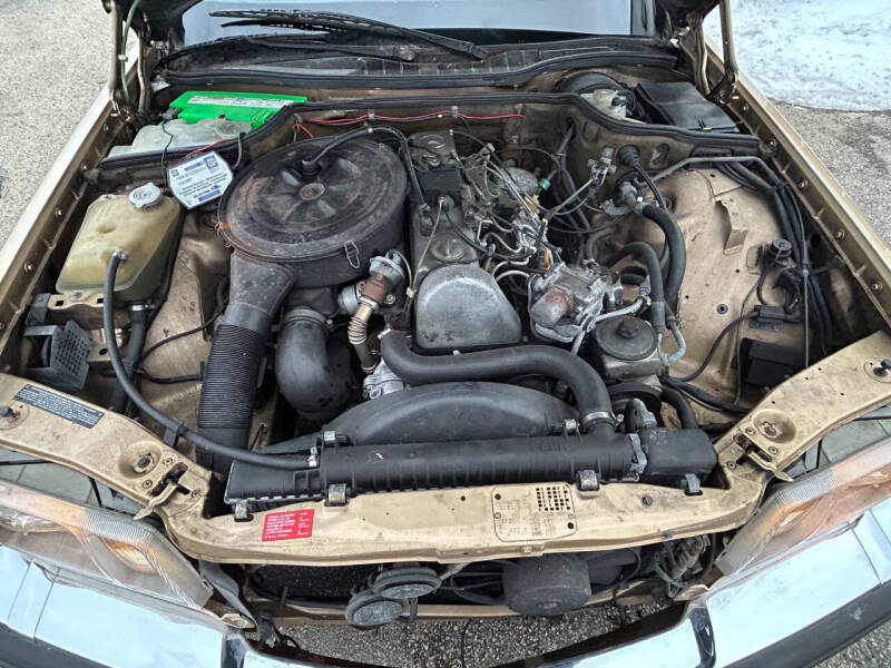 1984 Mercedes-Benz 300-Class 300 SD