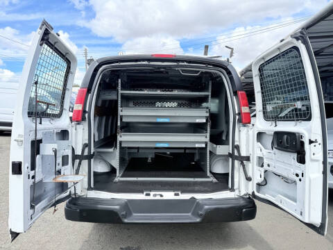 2018 Chevrolet Express 2500