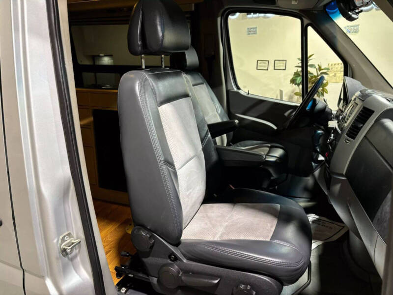 2008 Freightliner Sprinter 3500