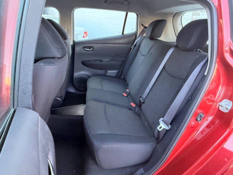 2015 Nissan LEAF S