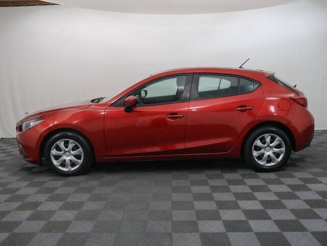 2016 Mazda MAZDA3 i Sport