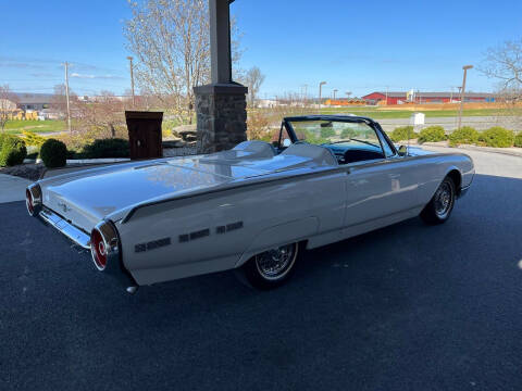 1962 Ford Thunderbird