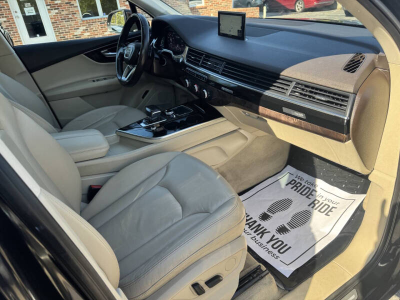 2017 Audi Q7 3.0T quattro Premium Plus