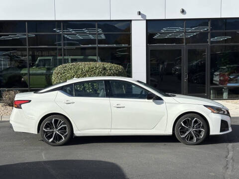 2023 Nissan Altima 2.5 SR