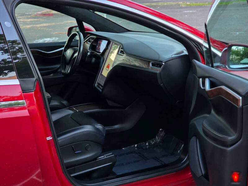 2017 Tesla Model X
