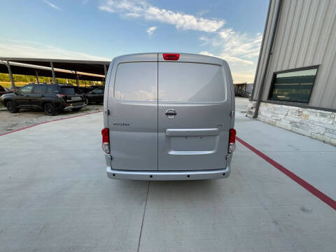 2020 Nissan NV200