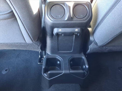 2024 Jeep Gladiator Sport