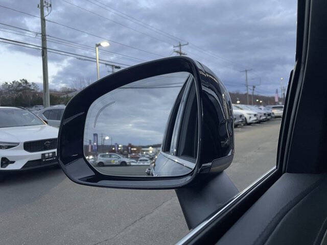 2023 Volvo XC90 Recharge T8 Ultimate Bright Theme 7P