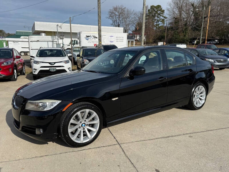2011 BMW 3 Series 328i's photo
