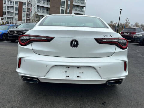 2025 Acura TLX w/Tech