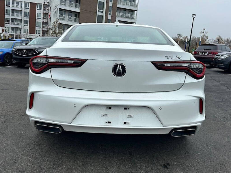 2025 Acura TLX w/Tech
