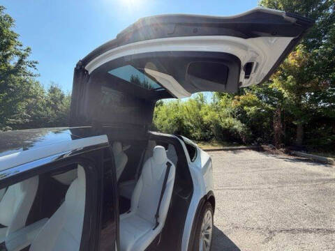 2020 Tesla Model X Long Range