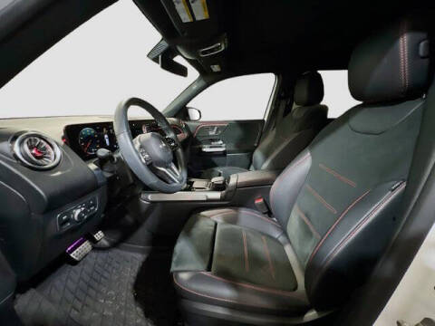 2023 Mercedes-Benz GLB GLB 250