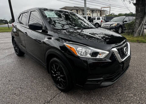 2020 Nissan Kicks for sale at USA AUTO CENTER in Austin TX