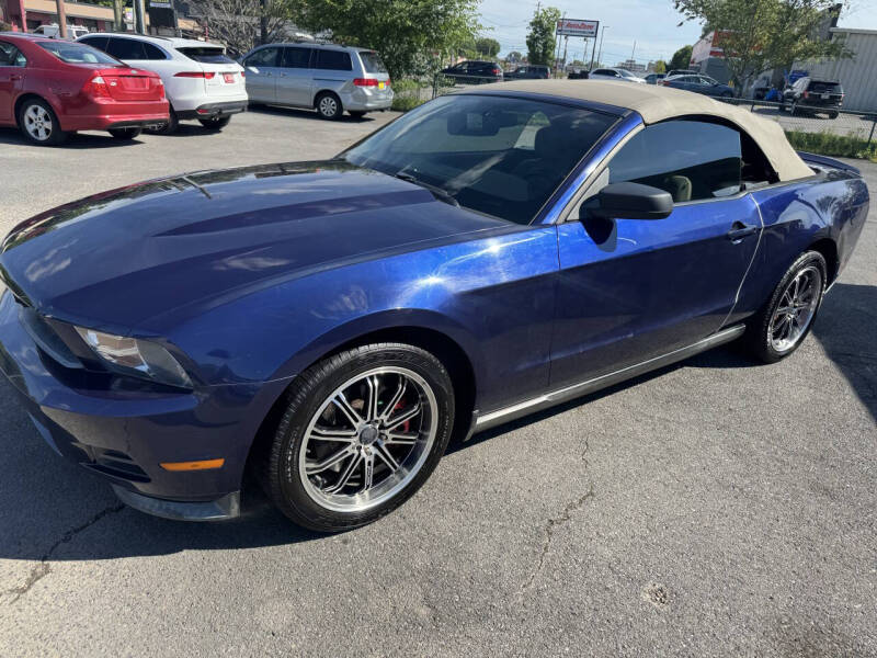 2012 Ford Mustang V6