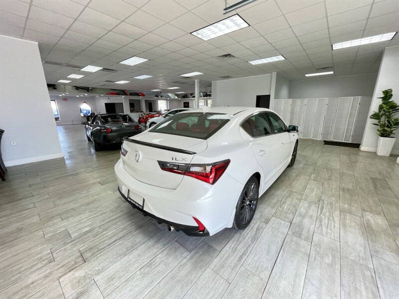 2022 Acura ILX w/Tech w/A-SPEC