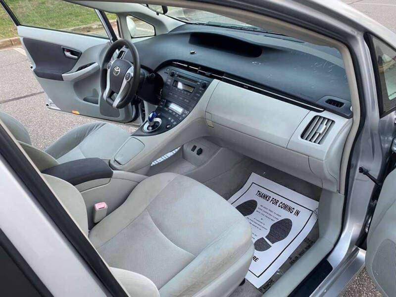 2010 Toyota Prius IV