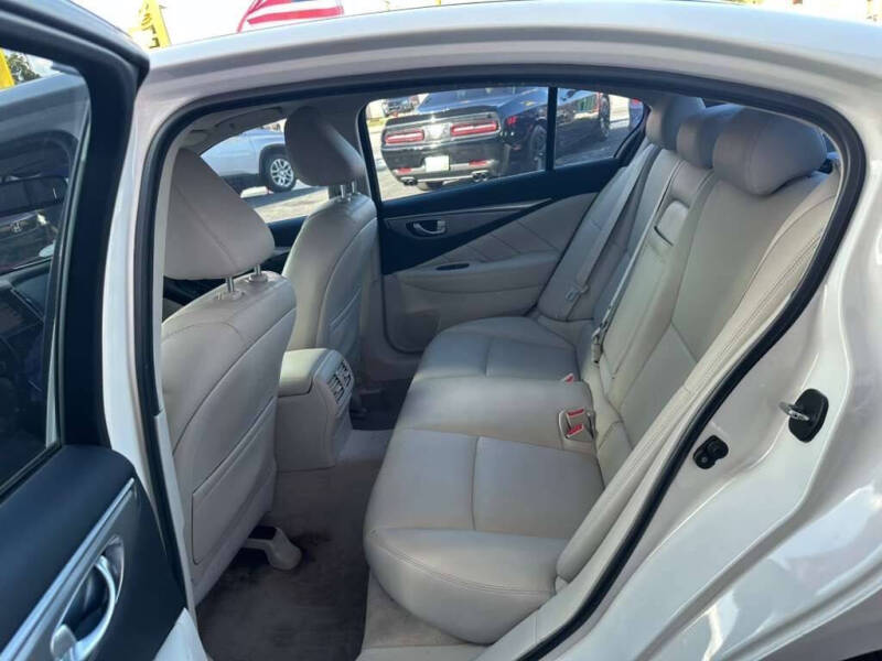 2017 Infiniti Q50 3.0T Sport