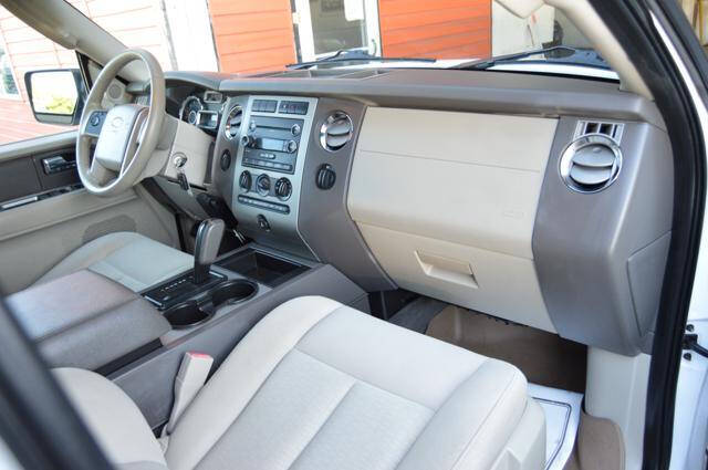 2010 Ford Expedition XLT