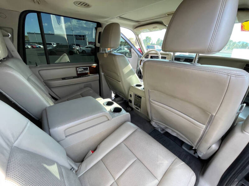 2014 Lincoln Navigator