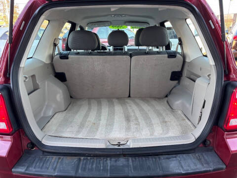 2009 Ford Escape XLS