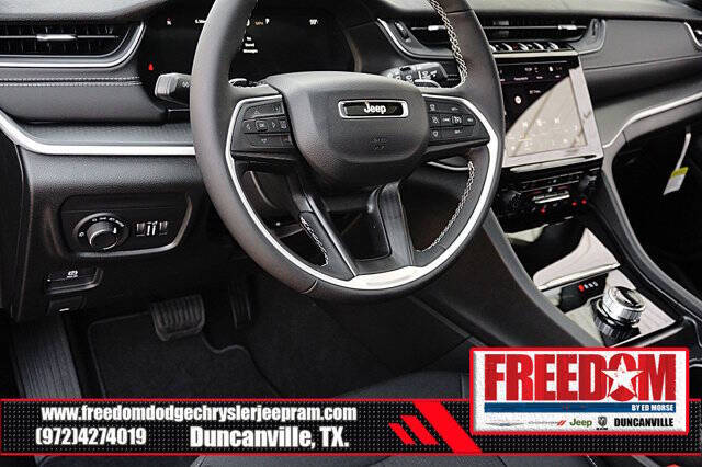 2025 Jeep Grand Cherokee L Laredo X