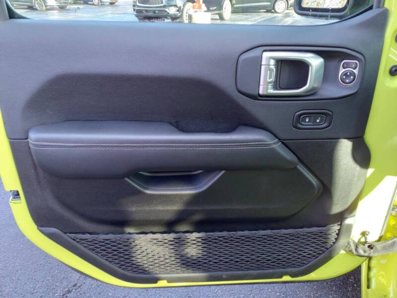 2023 Jeep Wrangler Sahara