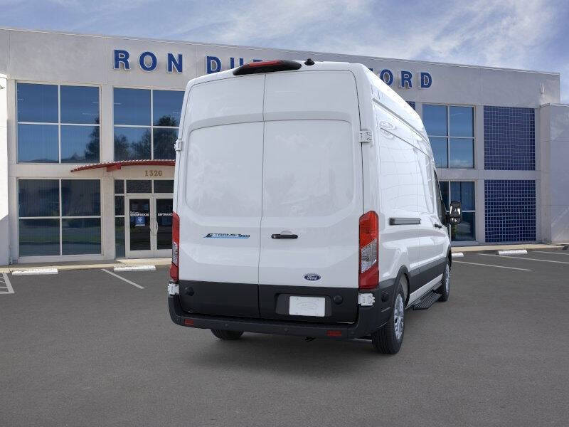 2026 Ford E-Transit 350
