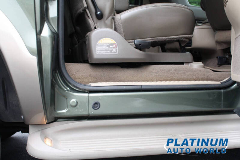 2003 Ford Excursion Eddie Bauer